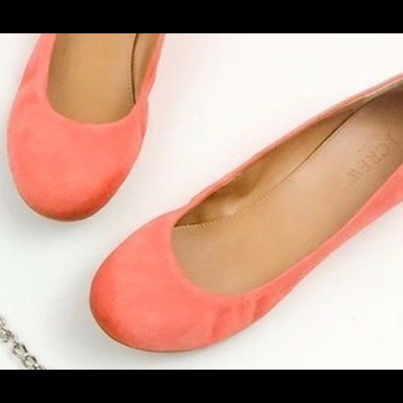 🔴 J. Crew Coral Suede Flats 7 - Picture 10 of 11